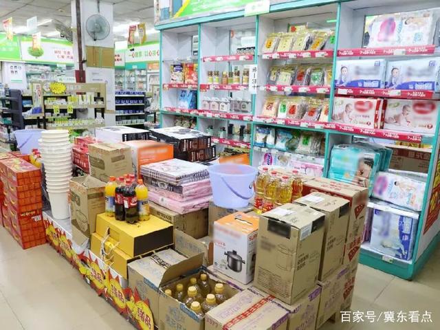 實體經濟不景氣，連鎖藥店為何逆勢擴張？藥店店長揭秘兩大原因